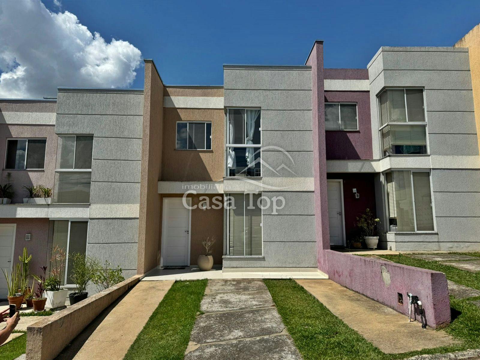Sobrado para á venda Condomínio Vila do Sol - Vila Estrela